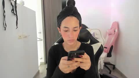 kaylie online show from November 11, 2025, 5:35 pm