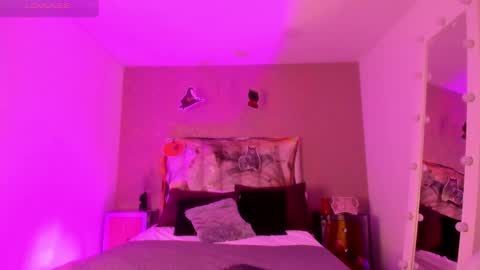 kayliebrooks online show from October 21, 2025, 7:14 pm