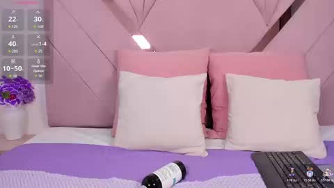 Snapshot of kaylin_jann chatting on October 23, 2025, 6:39 pm Kaylin Jann online show from October 23, 2025, 6:39 pm