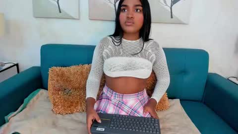 Kayna online show from February 28, 2025, 9:01 pm