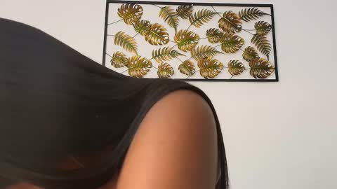 Kayna online show from November 7, 2025, 7:25 pm