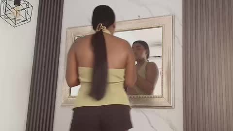 Kayna online show from November 8, 2025, 7:34 pm