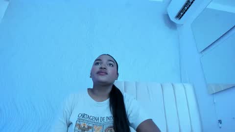 Kayna online show from December 2, 2025, 7:09 pm