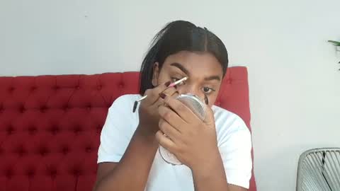 Snapshot of kayna_gomez chatting on July 17, 2026, 7:19 pm Kayna online show from July 17, 2026, 7:19 pm
