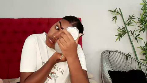 Snapshot of kayna_gomez chatting on July 24, 2026, 7:01 pm Kayna online show from July 24, 2026, 7:01 pm