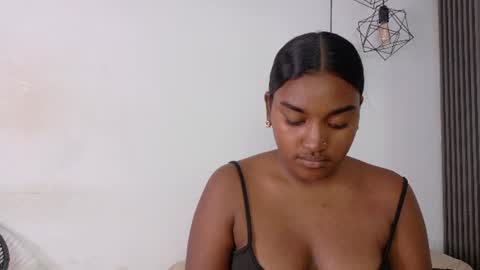 Snapshot of kayna_gomez chatting on August 2, 2026, 7:01 pm Kayna online show from August 2, 2026, 7:01 pm