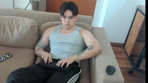 kaynn_b online show from January 29, 2025, 5:45 pm