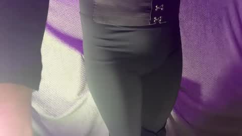 katie online show from February 11, 2025, 1:51 pm