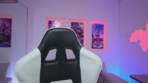 Snapshot of kayraowen chatting on September 18, 2025, 11:34 am Kayra online show from September 18, 2025, 11:34 am