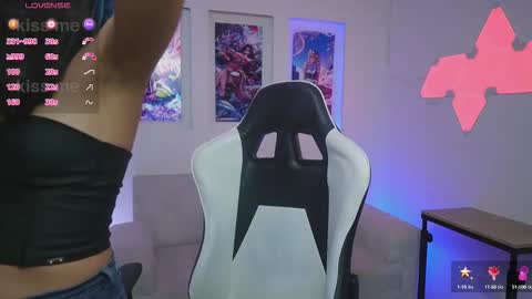 Snapshot of kayraowen chatting on October 2, 2025, 11:50 am Kayra online show from October 2, 2025, 11:50 am