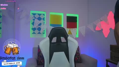 Snapshot of kayraowen chatting on October 4, 2025, 11:41 am Kayra online show from October 4, 2025, 11:41 am