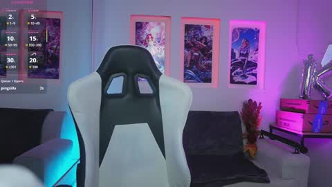 Snapshot of kayraowen chatting on October 7, 2025, 11:40 am Kayra online show from October 7, 2025, 11:40 am