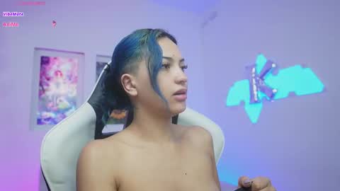 Snapshot of kayraowen chatting on October 13, 2025, 11:43 am Kayra online show from October 13, 2025, 11:43 am