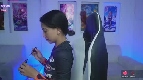 Snapshot of kayraowen chatting on October 18, 2025, 11:33 am Kayra online show from October 18, 2025, 11:33 am