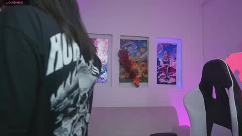 Snapshot of kayraowen chatting on October 20, 2025, 11:43 am Kayra online show from October 20, 2025, 11:43 am