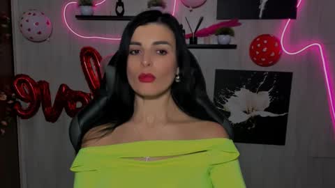 kayworl online show from February 20, 2025, 12:25 pm
