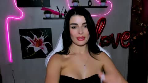 kayworl online show from March 8, 2025, 6:16 pm
