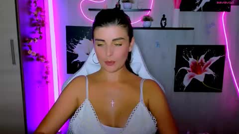 kayworl online show from September 22, 2025, 12:51 pm
