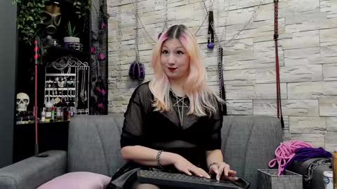 Miss Kazia online show from February 4, 2025, 3:00 am