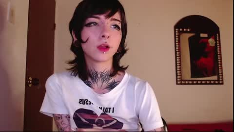 kazumi online show from January 22, 2025, 3:41 am