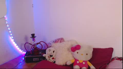kazumi online show from February 9, 2025, 1:33 am
