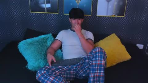 Snapshot of kazuya_nakamura chatting on July 27, 2026, 2:07 am kazuya online show from July 27, 2026, 2:07 am