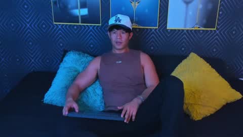 Snapshot of kazuya_nakamura chatting on July 31, 2026, 3:50 am kazuya online show from July 31, 2026, 3:50 am