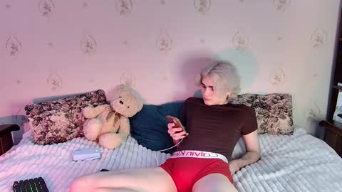 kazzu_daw online show from February 4, 2026, 12:16 am