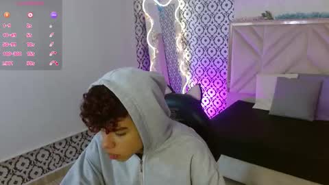 Snapshot of keahi_tay chatting on February 25, 2026, 11:42 am keahi online show from February 25, 2026, 11:42 am