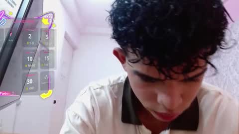 Snapshot of keahi_tay chatting on March 7, 2026, 12:02 pm keahi online show from March 7, 2026, 12:02 pm