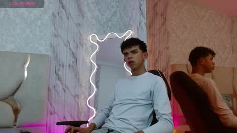 Snapshot of keahi_tay chatting on March 9, 2026, 11:58 am keahi online show from March 9, 2026, 11:58 am