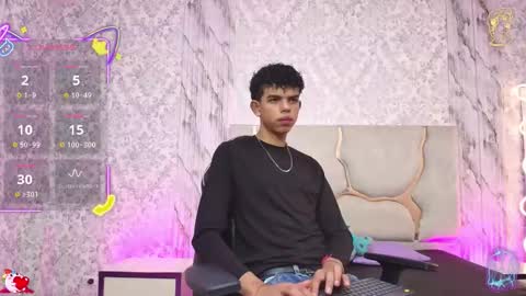 Snapshot of keahi_tay chatting on March 10, 2026, 11:48 am keahi online show from March 10, 2026, 11:48 am