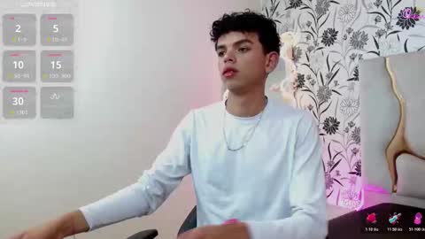 Snapshot of keahi_tay chatting on March 24, 2026, 3:44 am keahi online show from March 24, 2026, 3:44 am