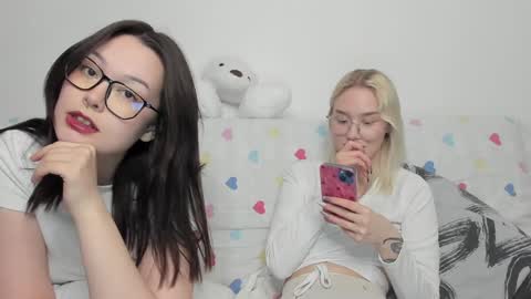 Seb Polly Roxy Jonny online show from December 16, 2024, 12:06 pm
