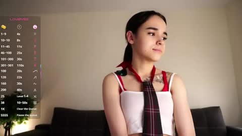 Snapshot of keeleyreineck chatting on July 25, 2026, 6:44 am Nika online show from July 25, 2026, 6:44 am