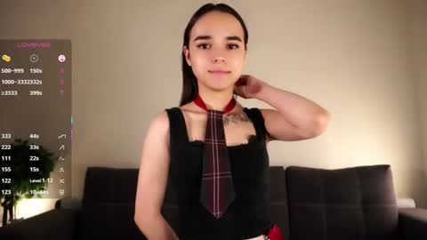 Snapshot of keeleyreineck chatting on August 8, 2026, 5:31 am Nika online show from August 8, 2026, 5:31 am