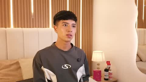 nico online show from May 17, 2026, 12:45 pm
