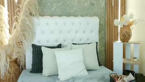 Snapshot of keen_nico chatting on August 1, 2026, 1:21 pm nico online show from August 1, 2026, 1:21 pm