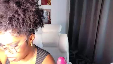 Kehlannis online show from July 15, 2026, 6:46 pm
