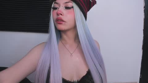 Keidy Monday to Saturday from 200 pm to 810pm  UTC-5 Colombia Time online show from February 5, 2025, 10:12 pm