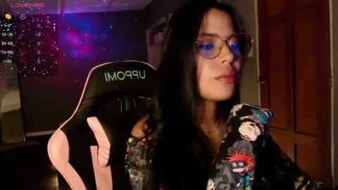 Snapshot of keikim_ chatting on September 23, 2025, 8:01 pm Kimk online show from September 23, 2025, 8:01 pm