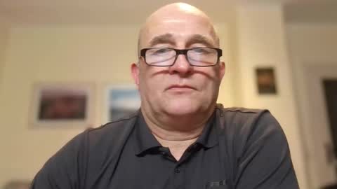 keilie1 online show from February 16, 2026, 6:15 pm