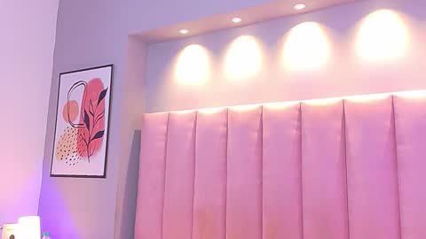 Snapshot of keily_ross1 chatting on October 29, 2025, 8:43 pm Keily Ross online show from October 29, 2025, 8:43 pm