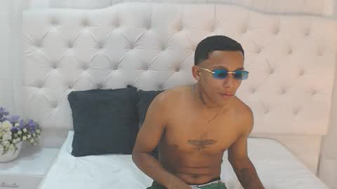 keiner_vasquez online show from September 10, 2025, 7:25 pm