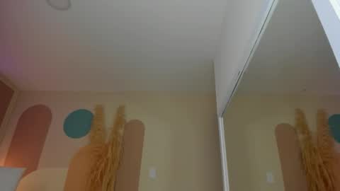 Snapshot of keira_angel_ chatting on March 25, 2026, 5:02 am Keira Angel online show from March 25, 2026, 5:02 am