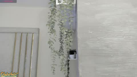 keirahartz online show from May 6, 2026, 11:37 am