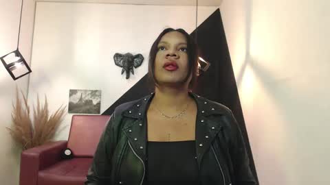    online show from December 15, 2025, 7:18 pm