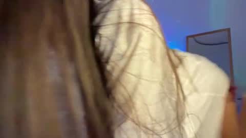 keira online show from March 20, 2026, 12:26 am