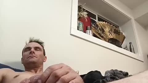 Snapshot of keithross1205 chatting on November 25, 2025, 12:49 pm clyde online show from November 25, 2025, 12:49 pm