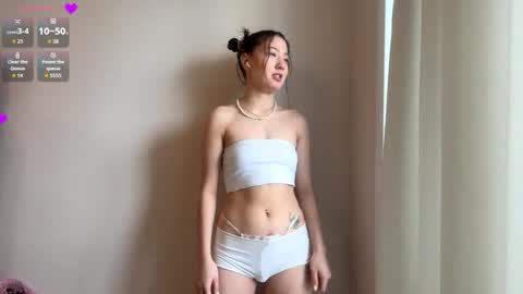Kely online show from May 6, 2026, 3:13 am